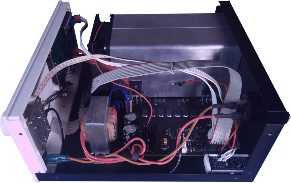 Internal view of the electronic load